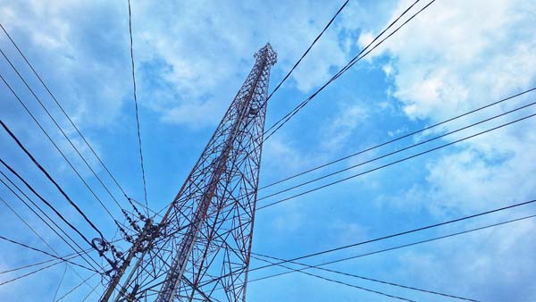 Online Business that Specialises in Renewable Energy Installation for Homes and Businesses.